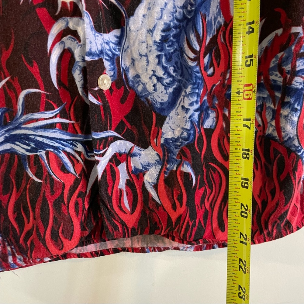 Vintage Y2K Dragon Shirt No Boundaries Flames Red Black Boy Size S 100%Rayon - Picture 13 of 16